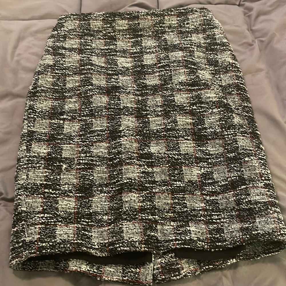 Pencil skirt